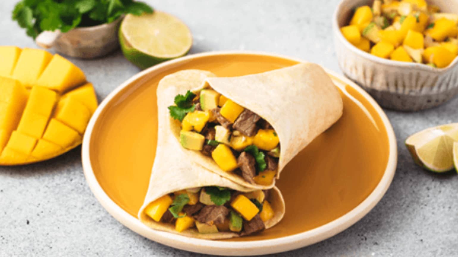 Tortilla Pockets™ mit Rind und Mangosalsa